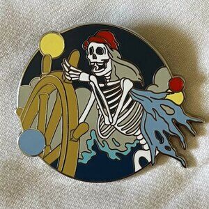 Disney Parks Pirates of the Caribbean - Disneyland is Home LE 667